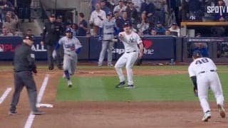 なんでこんなことに… ヤ軍投手が“怠慢守備”でやらかす「どうした？」 試合の流れを変えた“痛恨ミス”「ありえない」