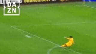 「めっちゃ飛ぶw」鈴木彩艶、“70m超人ロングフィード”で決定機演出！ ユヴェントスを切り裂く高精度パスに「CLレベル」「威力も質も高すぎ」