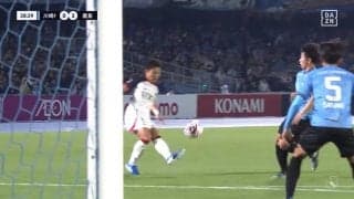 軌道がえぐい！三竿、GK呆然の美しすぎる“逆足”ループシュート炸裂「海外行ってうまくなった気がする」