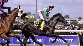 【BCターフスプリント】ロッサ・ライアン騎乗 スターラストが抜け出す…直線は審議