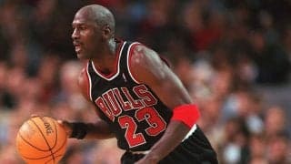 マイケル・ジョーダンが1996－97シーズンに着用したユニフォームが約7億円で落札