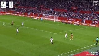 「めっちゃ吸い付いてる」久保建英、テクニカルな“吸い付きドリブル”で相手を翻弄する瞬間「えぐいな」「すごい細かなステップ」