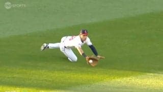 “リトル・イチロー”が「スゴすぎ」 神キャッチ、爆肩レーザー… 3年連続GG賞の快挙に「侍J入って欲しい」