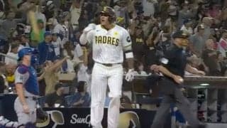 何が起きた？ MLBの“暴れん坊”が「怖すぎ…」 世界最速男との“タイマン勝負”が話題に　ギリギリの内角攻めに「笑ってるｗ」