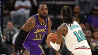 グリズリーズ戦で39得点を奪ったレブロン・ジェームズが通算出場試合数で1500に到達