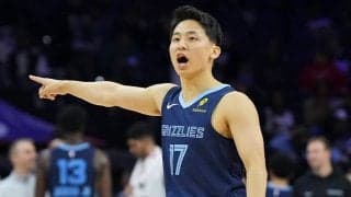 河村勇輝がハッスルのGリーグ開幕ロスター入り…2Way契約勝ち取りNBA出場6戦目で初得点