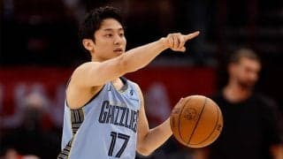 ついに決めた初得点にチームメートは大喜び…河村勇輝は「組織にかかわるすべての人に感謝を」