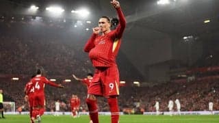 サラーが2ゴールに絡んだ首位リバプールがアストン・ビラに快勝！　遠藤航もクローザー役を完遂【プレミアリーグ】