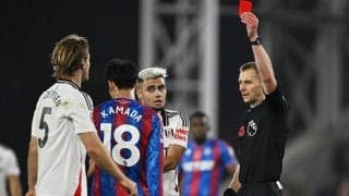 一発退場劇の鎌田大地に「ひどいタックル」「間違いなくレッド」　英『スカイ』は最低点をつける