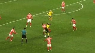 遠藤航に続く「デュエル王」に？ 佐野海舟が10cm以上も大きい屈強FWを完全シャットアウト→ブンデスリーガで対人勝利数が上位ランクイン