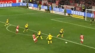 万能すぎる！ マインツ佐野海舟が「えぐいわ」「無双」「目立ちまくってる」ドリブル＆パスでドルトムント守備陣を翻弄→決定機演出の瞬間