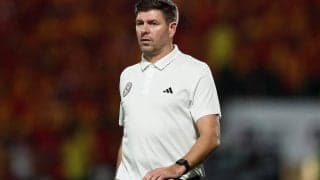 崖っぷちジェラード監督はひとまずアル・イテファク留任も…アシスタントコーチらは解任に