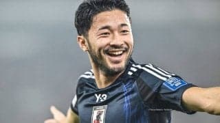 「泣いた…胸熱すぎる」「めっちゃ感動した」インドネシア戦後のピッチで吐露した「菅原由勢の熱い言葉」が「永久保存したい」と話題に！ 試合に出られない悔しさとの向き合い方、語る