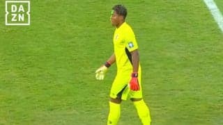 「ふざけるなよ！」中国戦が大荒れで日本ファン激怒…レーザーポインター攻撃、観客乱入、国歌にブーイング、ハードタックル連発「民度低すぎ」「荒いよ」