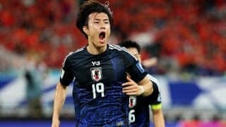 小川航基がヘッドで2発！ 中国相手に前半苦しむも、主導権を握り続けてしっかり首位独走【2026W杯アジア最終予選】