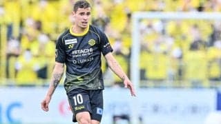 「意味深だな」J1柏の10番マテウス・サヴィオの素敵すぎる“家族ショット”が話題！ 移籍報道直後の公開に「これは何を意味するのか？」「泣けるよサビィオ」などの声