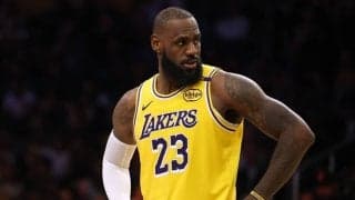 レブロン・ジェームズがソーシャルメディアから「しばらく離れる」と表明