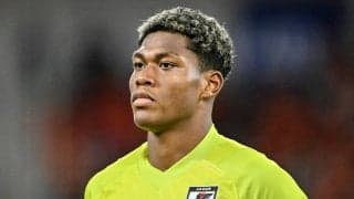 「かっこいい！」「絵になる」パルマの日本代表GK鈴木彩艶の白黒セービング写真が芸術的！「これのポスターとか欲しい」「彩艶スタイルもいい！」と話題に