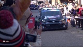 「素晴らしい経験だ」ラリージャパン“ならではの光景”に世界が注目！ 美しい街並みに轟く美爆音…沿道熱狂の圧巻シーン