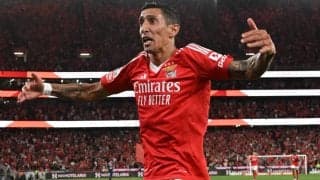 36歳ディ・マリアがわずか18分でハットトリック！　圧巻のオーバーヘッド弾を披露したりと独壇場に