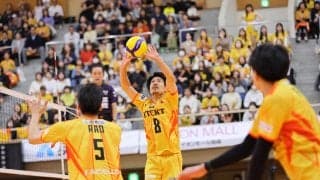 SVリーグ男子　STINGS愛知とサントリーが星を分け合う