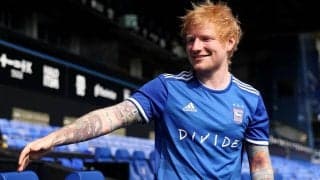 「流石に常識がない」「無礼すぎ」初陣終えたアモリム監督のインタビューにまさかの乱入…エド・シーランが自身の行動を謝罪「怒らせてしまったなら謝罪したい」