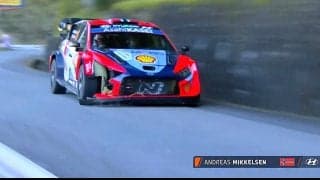 頭のネジがぶっ飛んでる！世界最速ラリー車、「木をなぎ倒して」なお“猛スピード” 「神風アタックやんか」ファン驚愕