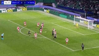 「敵になると本当に嫌な選手」守田英正、アーセナル相手に躍動！「攻撃のスイッチを入れた」絶品インターセプト→正確ミドルシュートの瞬間