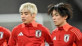 「ピカピカ光ってるの可愛いすぎる」伊東純也と中村敬斗がお揃いの「光るセーター着用」２ショットにファン歓喜！「アイドルみたい」「ねぇ、無料でみていいの？」の声