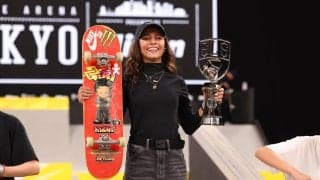 日本人選手勢の追随をかわし、優勝を勝ち取ったのはブラジルのライッサ・レアウ「2024 SLS CHAMPIONSHIP TOUR – TOKYO presented by Nikon」 女子決勝