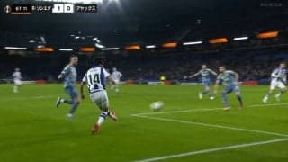 久保建英「まるでメッシ」な神アシスト！斜めに抜ける爆速ラン→ドンピシャアウトサイドパスで先制点演出の瞬間