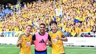 【J1昇格POでベガルタ仙台が、「確率5%」の長崎戦快勝のワケ(2)】「おそらくサッカー関係者の9割は長崎が勝つでしょ」からの反骨心。郷家友太のサポーターへの“意思表示”とともに