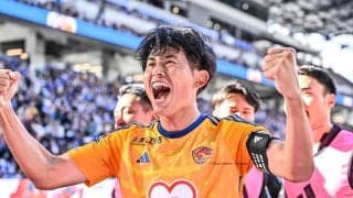 「海外クラブかと思った」「レベチすぎる」J2仙台サポーター2000人がJ1昇格POの敵地で見せた「横断幕の大量掲揚＆圧巻の声量」が絶賛の嵐！「DAZNで聞いててもレベル違った」と驚きの声