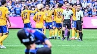J1昇格プレーオフは2試合ともに大差での「下克上」発生。3・4位チームが5・6位チームに敗れた要因とは……昨年より長い中断期間の影響は