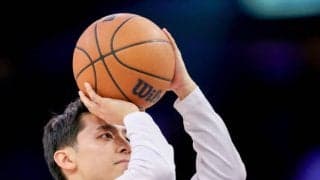 河村勇輝が試合時間残り1分19秒でコートへ…現地ファン歓声、グリズリーズは6連勝