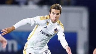 元バルサMFリキ・プッチが負傷したまま30分以上プレー…検査結果はACL断裂、LAギャラクシーは6度目全米制覇目前