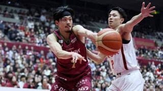 B1川崎の篠山竜青が“痛い”珍プレー…富樫勇樹も反応「さすがにそれは面白すぎる」