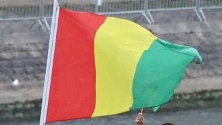 ギニアで悲劇…審判への抗議で石を投げ込み衝突発生、子供含む50名以上が少なくとも死亡