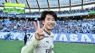 「アキさんに怒られてるw」J1川崎FW山田新の3得点＆2失点に仲間から“喝”！「ハットトリック決めてこんなに怒られる人初めて見たわw」「雰囲気よすぎて泣きそう」の声