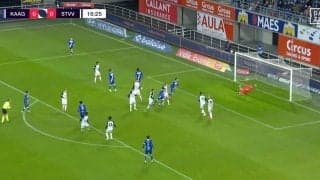 何が起きた… ヘント伊藤敦樹、“超爆速”スーパーゴールに「ドン引き」 強烈なホップ軌道→GKが間に合わない“衝撃ゴラッソ”「完璧」「浦和の漢や！」