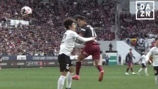 「首が強すぎる！」武藤嘉紀の“怪物級ヘディング”に驚愕の声！「首の筋力どうなってんの」「えぐいって」神戸をJ1連覇に導く豪快シーン