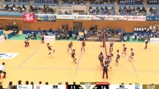 女子とは思えない…レシーバーが吹っ飛ぶ衝撃スパイク 驚きの瞬間にファン驚愕「強烈！」