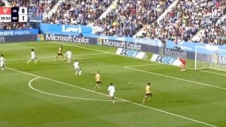 「こんな速いの？」久保建英、“爆速スピード”で急加速する瞬間「エグすぎ」 相手陣内へ“約9秒”→衝撃フリーランにスタジアム騒然