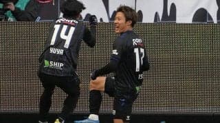 ｢賛否両論ある｣堅守速攻チームだけじゃない、｢リーグ最多ゴール｣攻撃陣を空回りさせた守備のチーム【来季｢J1リーグ2強を破る｣最有力候補】(1)