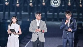 「バカ興奮した」「かっこよすぎた」Jリーグアウォーズに突如現れた超人気男性グループのライブパフォーマンスが大反響！ 武藤嘉紀らJ優秀選手のランウェイウォークを盛り上げる