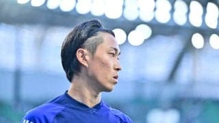 「でもなぜそこにいるの？笑」オランダAZ毎熊晟矢の“まるでストライカー”のような移籍後初ゴールに祝福と戸惑い多数！「サイドバックがなんでそこいるねん」の声