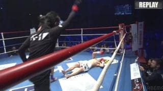 見たことないバックブローで衝撃KO “即タオル”投入の劇的結末に「今まで見たことない…衝撃です」識者も驚き