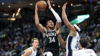 ペイントで猛威を振るうヤニス「今のチームは競い合えているし、一丸になっている」