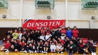 デンソーテンレッドフェニックスは対象を問わず充実の指導を実施 ひょうごスポーツ応援部主催「バレーボール交流会（小学生対象）」&親和女高合同練習会