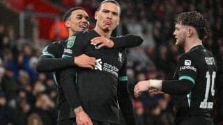 遠藤航が可変CBでフル出場のリバプールがセインツに逃げ切り勝利でベスト4、菅原由勢は途中出場で攻撃を活性化も及ばず【EFLカップ】